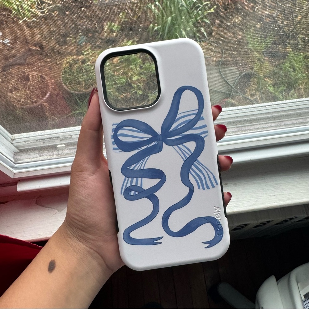 Casely Heartstrings Blue Bow Case